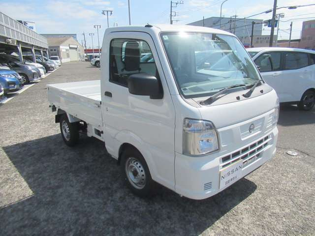 クリッパートラックDX セーフティパッケージ 4WD