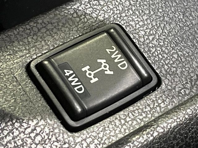 4WD�̂��Ԃł��̂ŁA�ᓹ�ł����S�ł���~��n�n��ɂ��Z�܂��̕��ȊO�ɂ��A�E�B���^�[�X�|�[�c����̕���~��n��֋A�Ȃ����@�������ɂ���������!