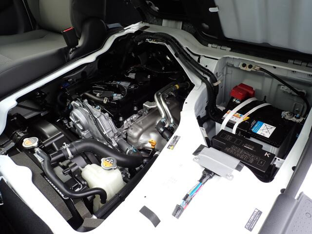 �G���W�����[�������ꂢ�ł���B�@�֋@�\�n���ǍD�ł��B�[�ԑO�ɓ_���������s���܂��B�G���W���I�C���E�I�C���t�B���^�[���͌����v���܂��B