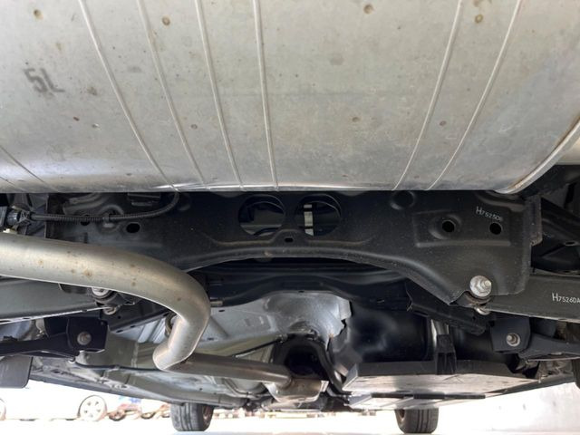 ����肪���ꂢ�Ȃ����ɁA�h�K���H�̎{�H���I�X�X���B�~��n��͂������A���ݕ��ɂ��Z���̕���A��Ń}�����E�E�B���^�[�X�|�[�c���������ɂ��D�]���������Ă���܂��B