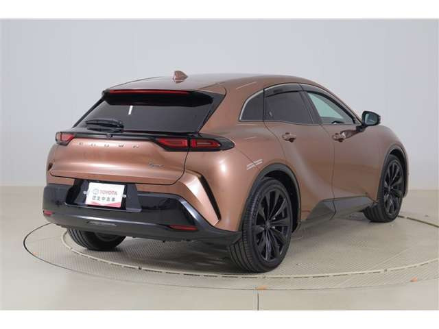 クラウンスポーツ2.5 Z E-Four 4WD