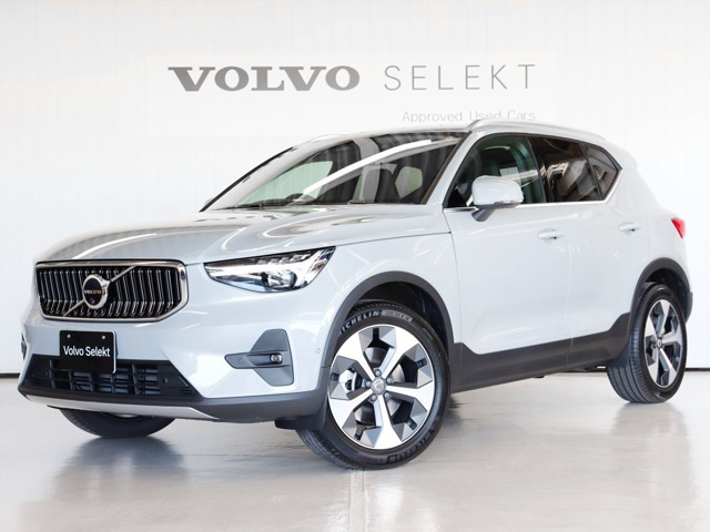 XC40ウルトラ B4 AWD 4WD