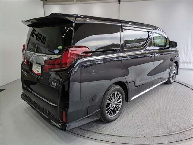 アルファードハイブリッド 2.5 エグゼクティブ ラウンジ S E-Four 4WD