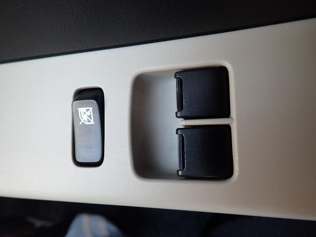 �O�Ȃ̑��̊J�͓d���ɂȂ�܂��̂ŁA�֗��ł���ˁB