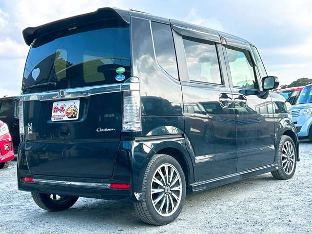 お車のご購入からオイル交換・整備・車検・任意保険・修理・鈑金何でもお任せ下さい!親切・丁寧にご対応致します♪