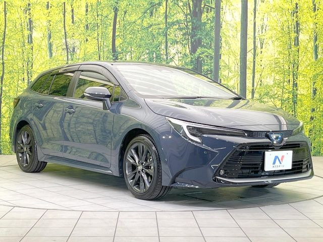 高透明度のガラス皮膜で撥水はもちろん、上質なツヤ・光沢を実現。紫外線や酸性雨から大切な愛車を保護し、色あせ・劣化を防止。「弾スプラッシュコート」、「弾プリミッサコート」からお選びいただけます。