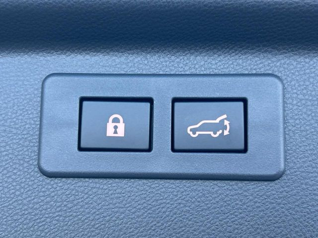 �y�p���[�o�b�N�h�A�z�X�}�[�g�L�[��^�]�Ȃ̃{�^�������������Ń��A�Q�[�g�������ŊJ���܂�!�ו��������Ă��鎞��A�����ʒu�ɂ���o�b�N�h�A��߂�ۂɕ֗��ȋ@�\�ł���