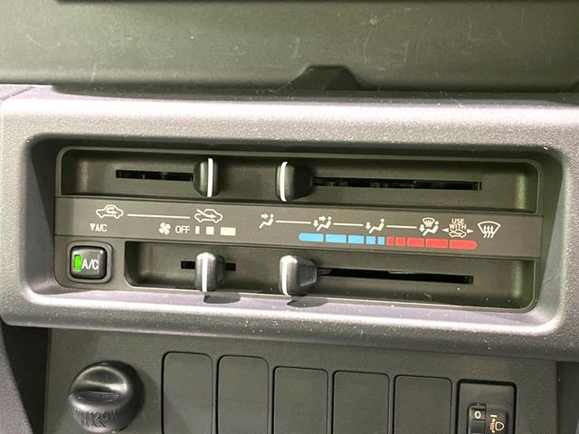 �����~�������Ă��S�Ȃɉ��K�ȋ󒲂�͂��Ă����A�_�C�������G�A�R���𑕔���