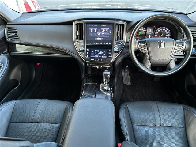 クラウンアスリートハイブリッド 2.5 S