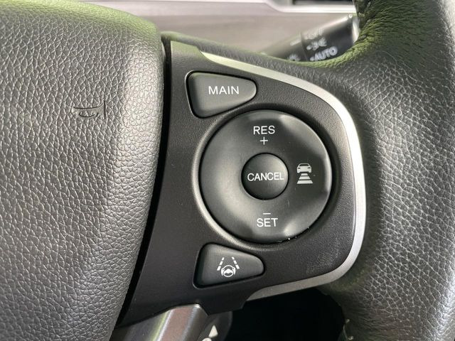 �y�A�_�v�e�B�u�N���[�Y�R���g���[���z�������H�ł̒��������s���y��!!�����ő��x��ۂN���[�Y�R���g���[�����A�Փˌy���V�X�e���ƘA�g���A�O���̎ԗ������m���ĎԊԂ�ۂ悤�ɑ��x���߂��Ă���܂�!!