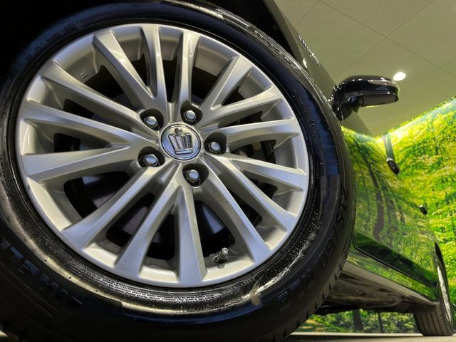 �y����16�C���`�A���~�z�C�[���z�O�ςɃ}�b�`���������A���~�z�C�[���𑕒����Ă���܂��B�e��ЊO�A���~�z�C�[����A�X�^�b�h���X�^�C�����戵�����Ă���܂��B���񂲑��k����������