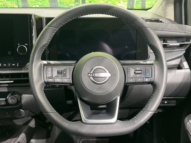 �y�����v�����X�e�A�����O�z�㎿�Ȋv���g�p���邱�ƂŁA��ɂ����������݂ƂĂ��^�]���₷���n���h���ł���