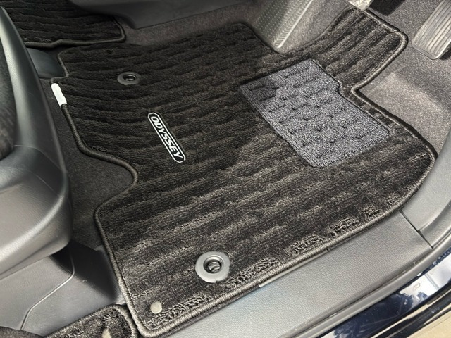 オデッセイ2.0 e:HEV アブソルート EX