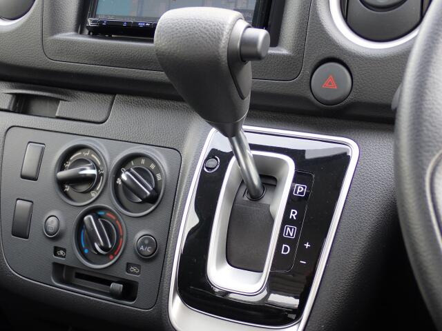 �O�������@��AIS�̌��i�������p�X�����C���𖳂����q�݂̂�̔����Ă��܂��B