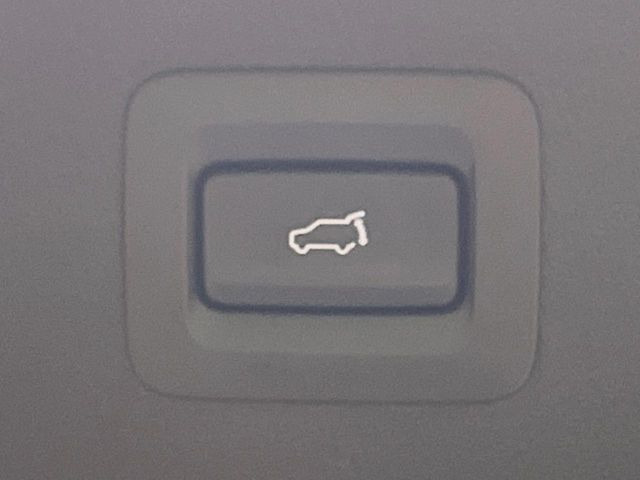 �y�p���[�o�b�N�h�A�z�X�}�[�g�L�[��^�]�Ȃ̃{�^�������������Ń��A�Q�[�g�������ŊJ���܂�!�ו��������Ă��鎞��A�����ʒu�ɂ���o�b�N�h�A��߂�ۂɕ֗��ȋ@�\�ł���