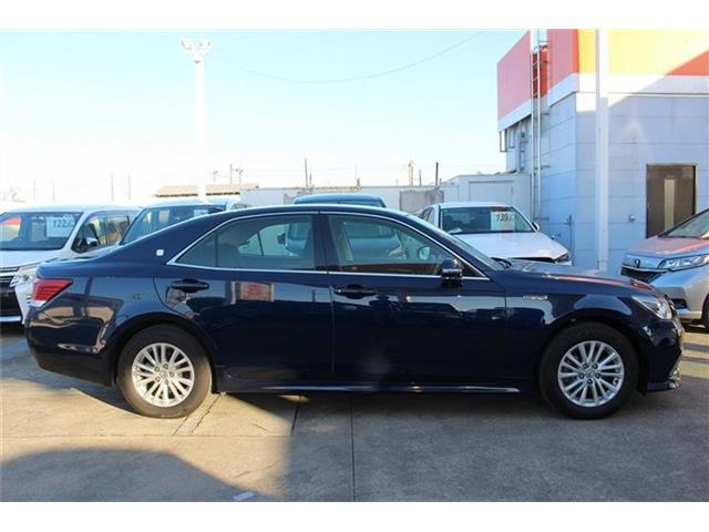 �̔��͂����X���������邨�q�l����ł��B���Ǝҗl�ւ̔̔��͂��f�肳���Ă��������܂��B�Ԍ������ԗ��̏ꍇ�́A�Ԍ����擾�������x�������z�ŕ\�����Ă���܂��B