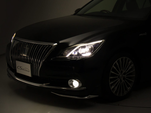 �t�����g�r���[�̑��݊���������������!!�w�b�h���C�g�͎��E�ǍD�̃��C�g�A����Ƀt�H�O���C�g���ځB�f�U�C�����������̂������ł��B