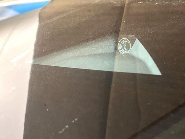 �yi-ACTIVESENSE�z���s���ɑO���̎ԗ�����F�����A�Փ˂������Ȏ��͌x��ƃu���[�L�ŏՓˉ���Ɣ�Q�y�����A�V�X�g�B�����S�Ƀh���C�u�����y���݂��������܂��B