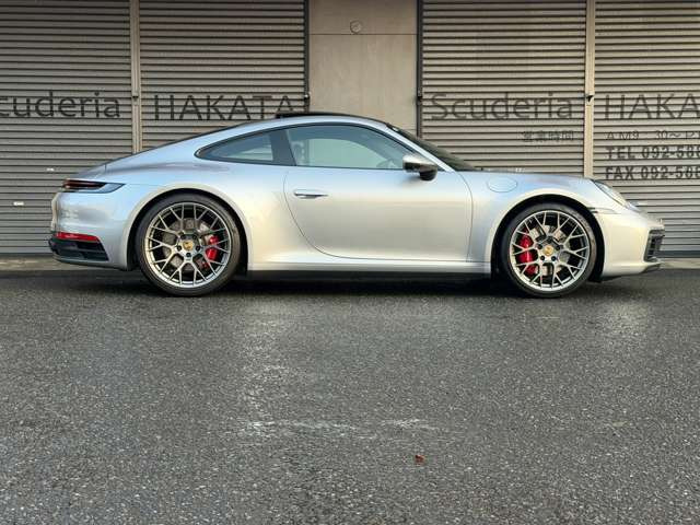 �S���[�Ԓv���܂��B�����̂����������A�c���ݒ�^���[�������p�\�ł��̂ŁA���C�y�ɂ��₢���킹���������B