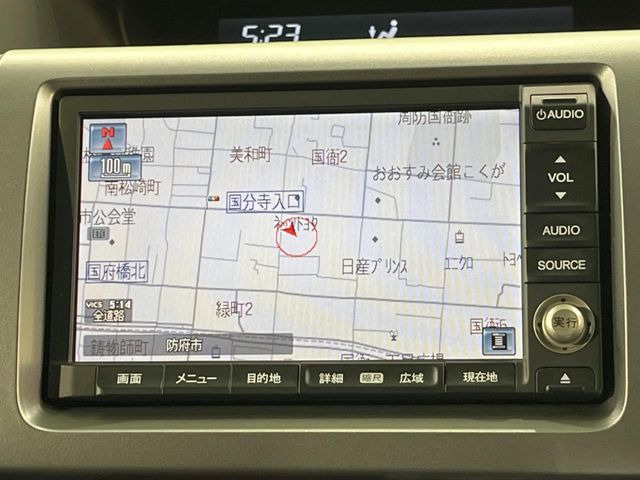 �y�����i�r�z�l�C�̏����i�r�𑕔����Ă���܂��B�i�r�̎g���₷���͂������A�I�[�f�B�I�@�\���[��!�L�����v�◷�s�͂������A�ʋ΂┃�����ȂǕ��i�̃h���C�u���y�����Ȃ�͂���