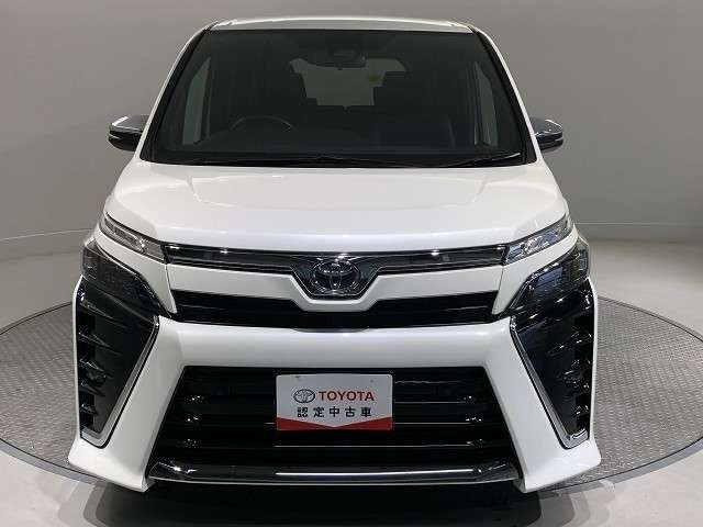 ヴォクシー2.0 ZS 煌III