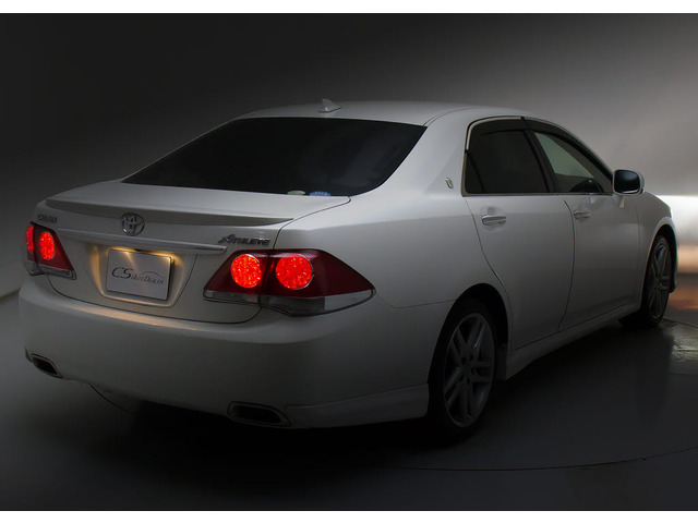 �t�����g�r���[�̑��݊���������������!!�w�b�h���C�g�͎��E�ǍD�̃��C�g�A����Ƀt�H�O���C�g���ځB�f�U�C�����������̂������ł��B