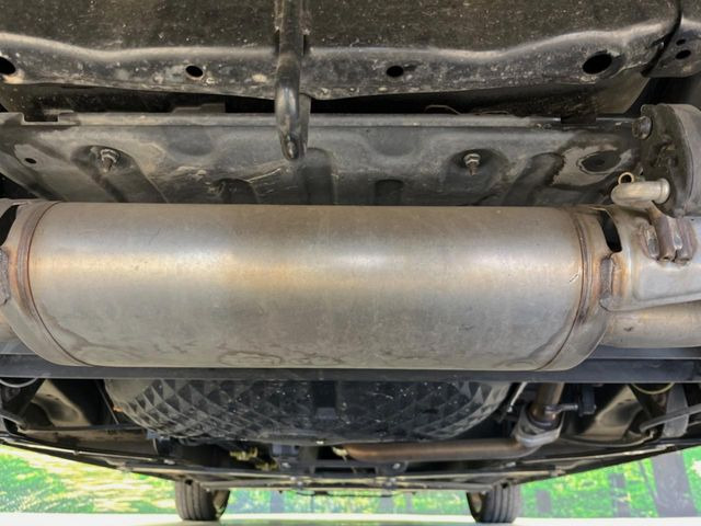 下回りがきれいなうちに、防錆加工の施工がオススメ。降雪地域はもちろん、沿岸部にお住いの方や、趣味でマリン・ウィンタースポーツをされる方にご好評いただいております。