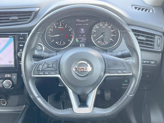 �y�����v�����X�e�A�����O�z�㎿�Ȋv���g�p���邱�ƂŁA��ɂ����������݂ƂĂ��^�]���₷���n���h���ł���