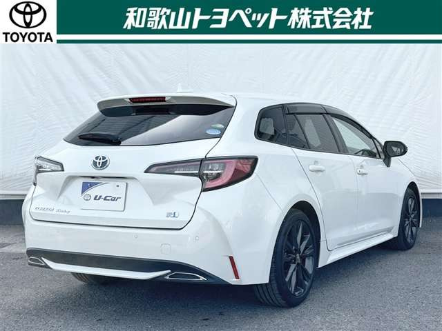 カローラツーリング1.8 ハイブリッド W×B