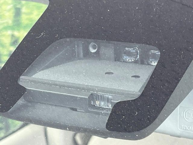 �y�X�Y�L �Z�[�t�e�B�T�|�[�g�z���s���ɑO���̎ԗ�����F�����A�Փ˂������Ȏ��͌x��ƃu���[�L�ŏՓˉ���Ɣ�Q�y�����A�V�X�g�B�����S�Ƀh���C�u�����y���݂��������܂��B