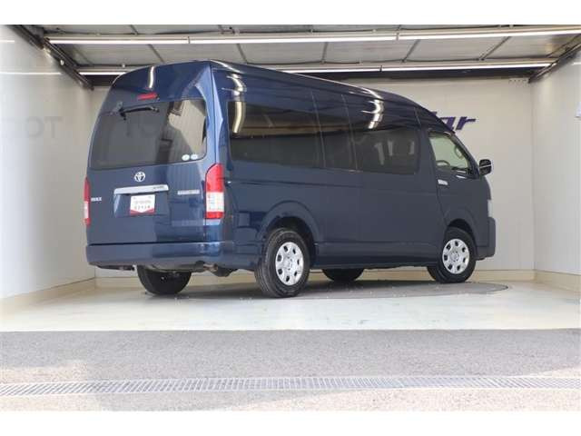 ハイエース2.7 グランドキャビン