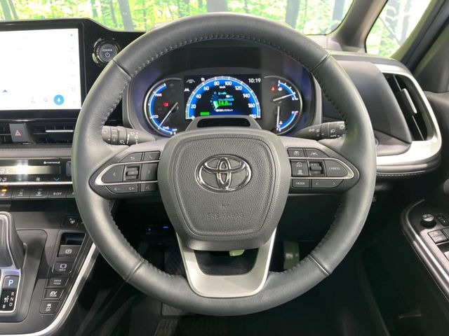 �y�����v�����X�e�A�����O�z�㎿�Ȋv���g�p���邱�ƂŁA��ɂ����������݂ƂĂ��^�]���₷���n���h���ł���