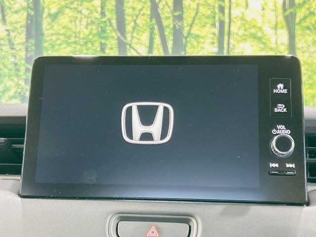 �y9�C���` �z���_�R�l�N�g�f�B�X�v���C�z���F���̍������ʃf�B�X�v���C�Ńi�r�̎g�p��A�������̃X�}�[�g�t�H���ƘA�g����bluetooth�ł̉��y�Đ����\�ł���