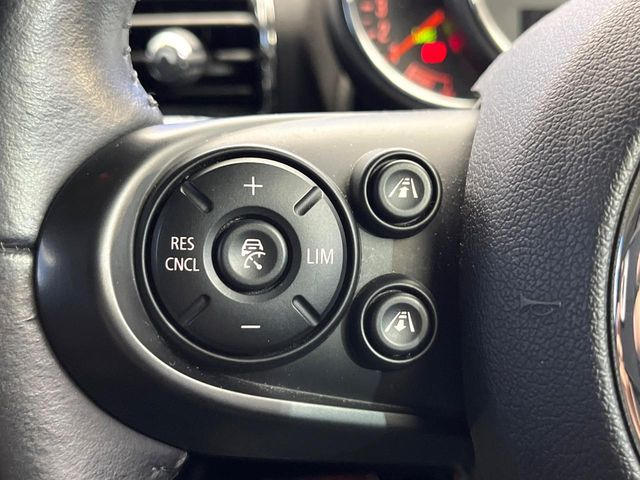 �����[�_�[�N���[�Y�R���g���[��:�O�̎ԂƂ̎Ԋԋ��������ɂƂ�A��葬�x�Ŏ������s���Ă���鎟����̃N���[�Y�R���g���[��!��ɍ������H�⎩���Ԑ�p���H�Ŏg�p����֗��ȋ@�\�ł�!