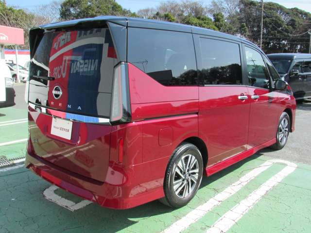 セレナ2.0 ハイウェイスターV