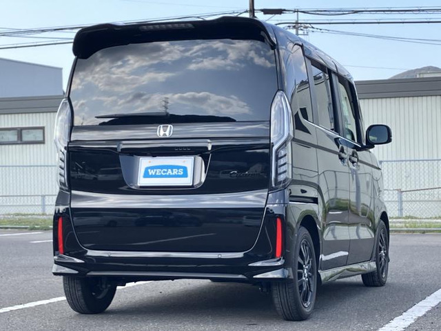 N-BOXカスタムL スタイルプラス ブラック