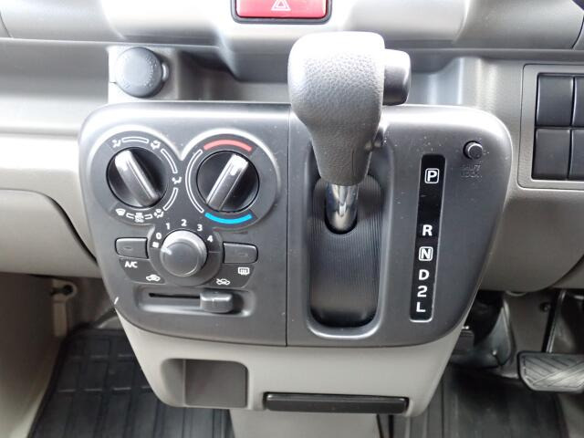 �V�t�g�ƃG�A�R���ł��B�_�C�������̃}�j���A���G�A�R���ɂȂ�܂��B�V���v���Ŏg���₷��!