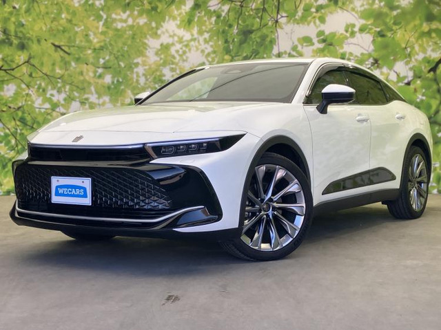 クラウンクロスオーバー2.5 G アドバンスト レザー パッケージ E-Four 4WD