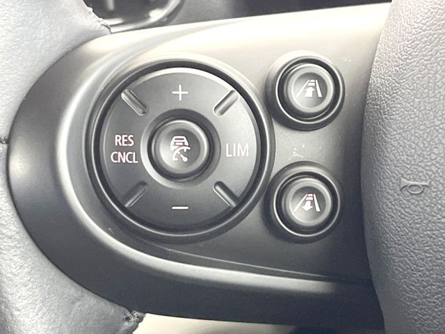 ���A�N�e�B�u�N���[�Y�R���g���[��:�O�̎ԂƂ̎Ԋԋ��������ɂƂ�A��葬�x�Ŏ������s���Ă���鎟����̃N���[�Y�R���g���[��!��ɍ������H�⎩���Ԑ�p���H�Ŏg�p����֗��ȋ@�\�ł�!