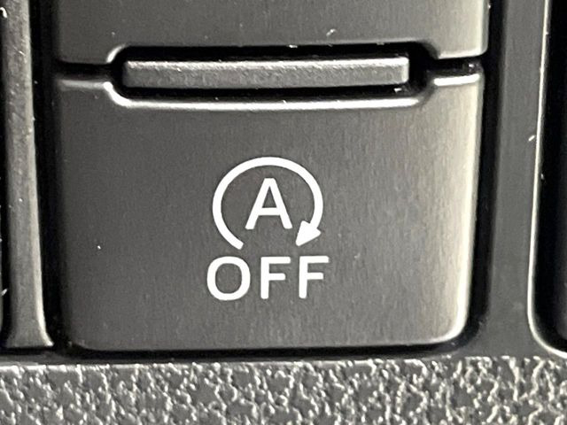 �y�A�C�h�����O�X�g�b�v�z�ԐM����a�؂Œ�Ԃ����ۂɃG���W�����~���A���ʂȔR���̏����}���܂��B�R��������ی�ɂȂ���@�\��G���W���̓u���[�L�𗣂��΍Ďn�����܂��B