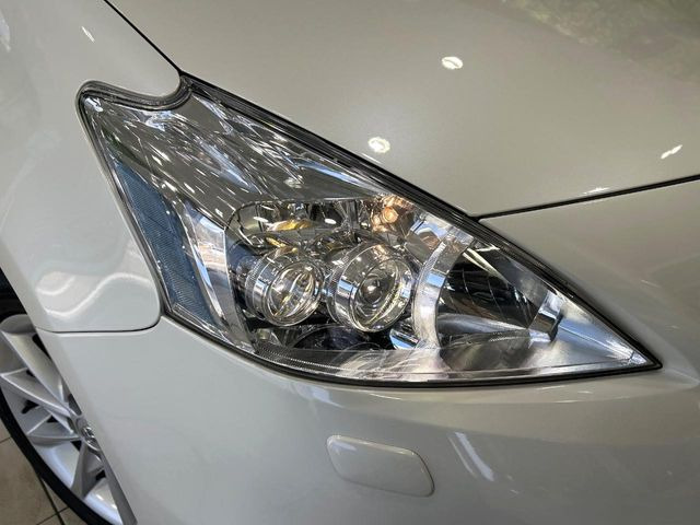 �yLED�w�b�h���C�g�z���V����ԑ��s�����ǍD�Ȏ��E���m�ۂ����S���ĉ^�]�ł��鍂�P�xLED�w�b�h���C�g�𑕔�!�_�����x�������A����d�͂��}�����Ă��܂��B