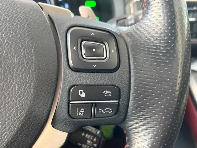 �y�g���^�Z�[�t�e�B�Z���X�z���s���ɑO���̎ԗ�����F�����A�Փ˂������Ȏ��͌x��ƃu���[�L�ŏՓˉ���Ɣ�Q�y�����A�V�X�g�B�����S�Ƀh���C�u�����y���݂��������܂��B