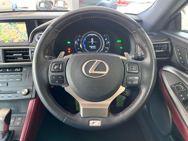 �y�����v�����X�e�A�����O�z�㎿�Ȋv���g�p���邱�ƂŁA��ɂ����������݂ƂĂ��^�]���₷���n���h���ł���