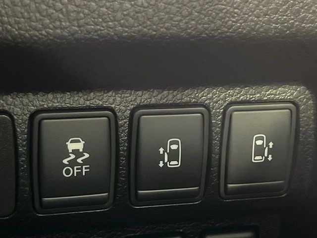 �y�����p���[�X���C�h�h�A�z�X�}�[�g�L�[��^�]�Ȃ̃X�C�b�`�Ō�ȗ����X���C�h�h�A�̊J���\���d��������͂����ăh�A���J����K�v�������A�����Ȃ��q�l�ł��ȒP�ɊJ���߂ł����K�ł���