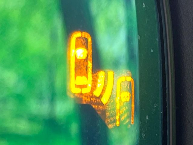 �y�u���C���h�X�|�b�g���j�^�[�z���s���A�h�A�~���[�̎��p�ɂȂ�₷���ӏ��Ɍ㑱�Ԃ��ڋ߂���ƃT�C�h�~���[�̃����Y�Ɍx����\��!�h���C�o�[�ɒ��ӊ��N�����Ă���܂��B