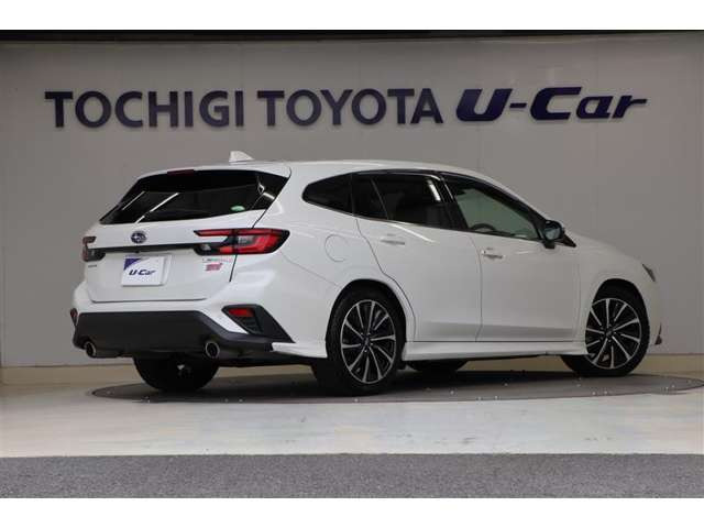 レヴォーグ1.8 STI スポーツ EX 4WD