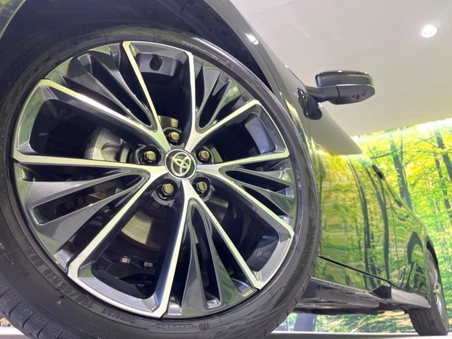 �y����19�C���`�A���~�z�C�[���z�O�ςɃ}�b�`���������A���~�z�C�[���𑕒����Ă���܂��B�e��ЊO�A���~�z�C�[����A�X�^�b�h���X�^�C�����戵�����Ă���܂��B���񂲑��k����������