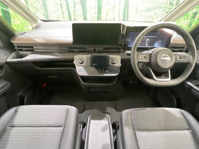 セレナ1.4 e-POWER ハイウェイスターV