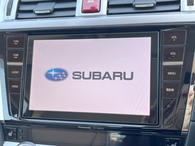 �y�����r���g�C���i�r�z�C���e���A�ɗn�����ރX�^�C���b�V���ȁu��p�݌v�i�r�v�𑕔��􎋔F���⑀�쐫�ȂǊ�{���\�ɂ��D��A���㎿�ȃJ�[���C�t�����y���݂��������܂��B