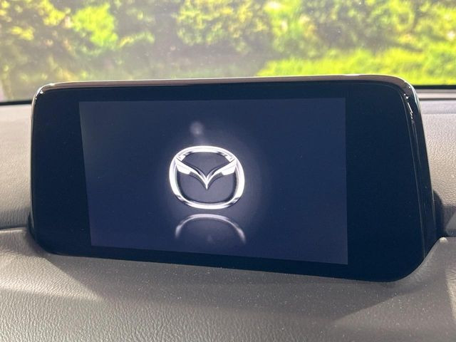 �y�}�c�_�R�l�N�g�i�r�z�ԓ��̕��͋C�Ƀ}�b�`������̌^�^�C�v�̃i�r�B�e����q�ݒ��Bluetooth�Đ����A�l�X�ȋ@�\���y���߂܂��B�����I�ȃ_�C�������삪�\�ŁA�g��������ǍD�ł��B